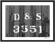Load image into Gallery viewer, D&amp;S 3551 BOXCAR ~ D&amp;SNG RR ~ TRAIN YARD ~ 3:4
