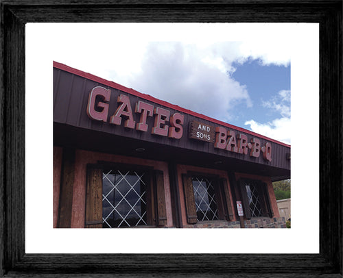 GATES AND SONS BAR-B-Q ~ 3:4