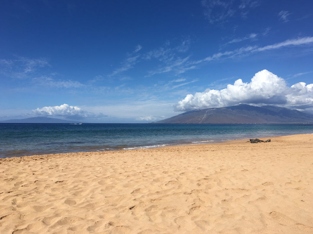 KEAWAKAPU BEACH ~ MAUI MOUNTAIN ~ 3:4