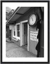 Load image into Gallery viewer, MAKAWAO TOWN ~ HISTORY MUSEUM ~ 16x20