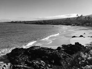 MALUAKA BEACH ~ LAVA ROCK ~ 3:4