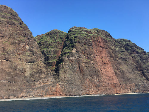 NA PALI COAST CLIFFS ~ MOUNTAINOUS SHORELINE ~ 3:4