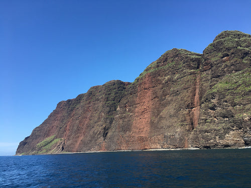 NA PALI COAST CLIFFS ~ MOUNTAINOUS SHORELINE POINT ~ 3:4