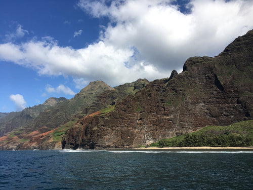 NA PALI COAST CLIFFS ~ X MOUNTAIN ~ 3:4