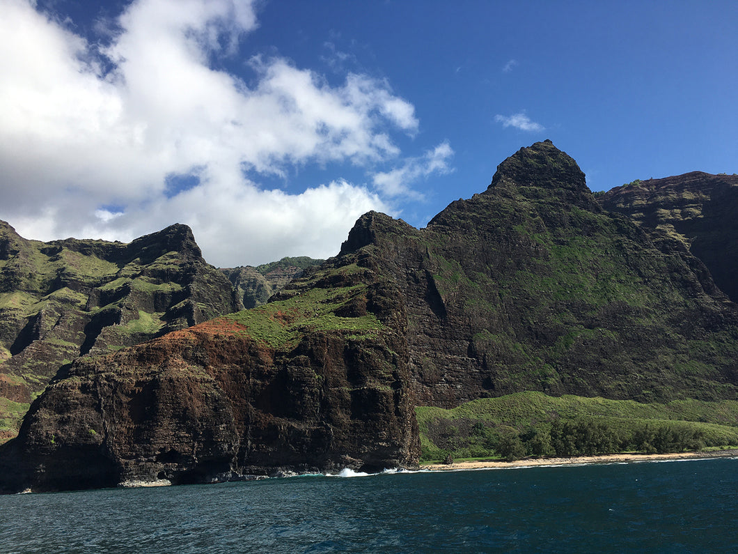 NA PALI COAST CLIFFS ~ EMERALD HUES ~ 3:4