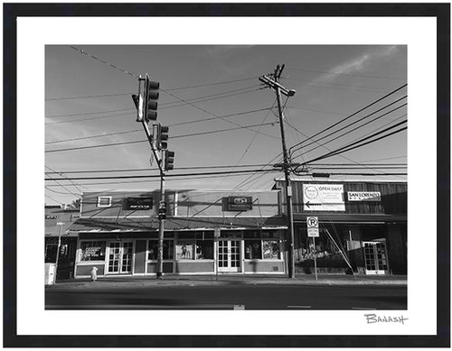 PA'IA TOWN ~ SURF SHOPS ~ 3:4