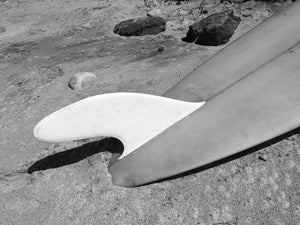 SAN ONOFRE ~ 10'11" HOBIE SURFBOARD ~ CLASSIC FIN ~ 16x20
