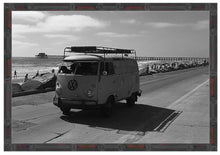 Load image into Gallery viewer, OCEANSIDE ~ STRAND BUS ~ 16x20